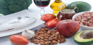 خفض الكوليسترول طبيعياً: طرق فعالة ونصائح