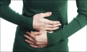 الإمساك في رمضان: أسباب وحلول فعالة