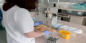 فحص كتل الخلايا البيضاء في البول | White Blood Cell Clumps